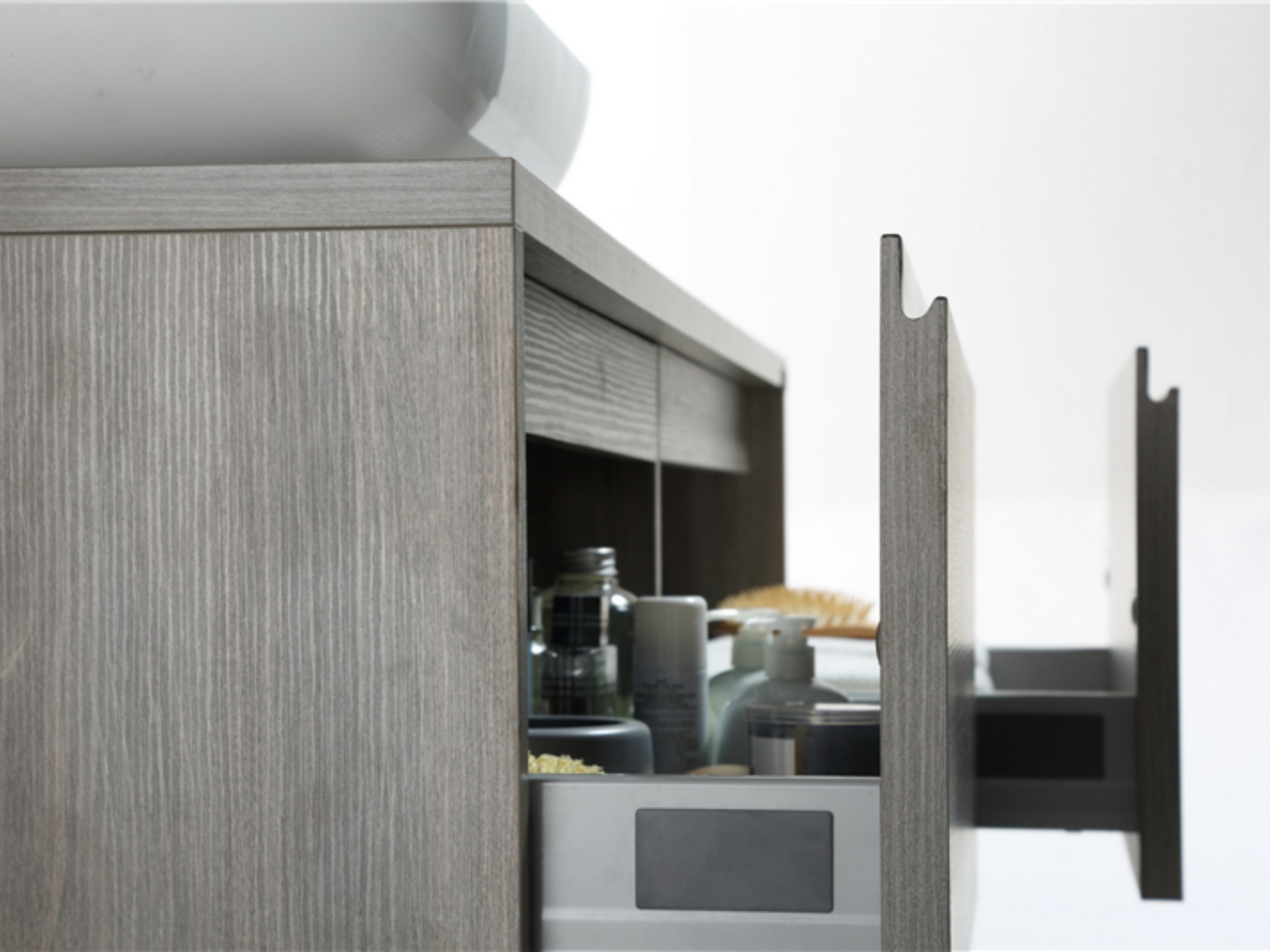 DTC Luxury metel box