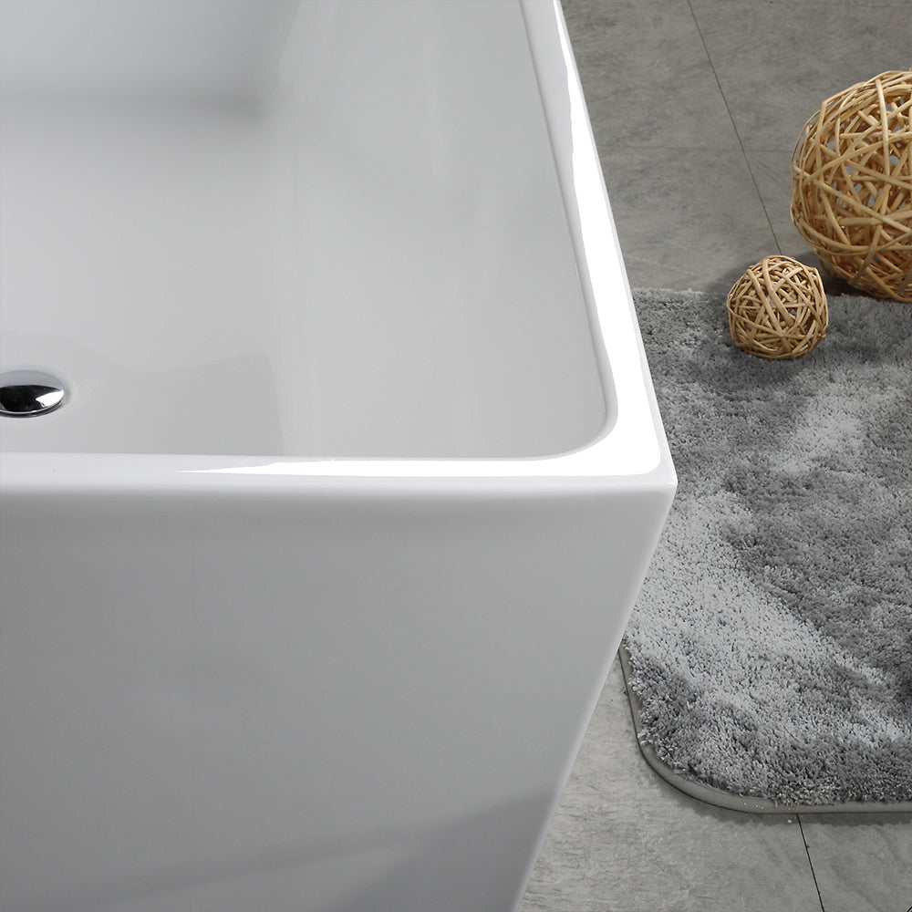 TONA Harmony Freestanding Glossy White Bathtub(59"-67")